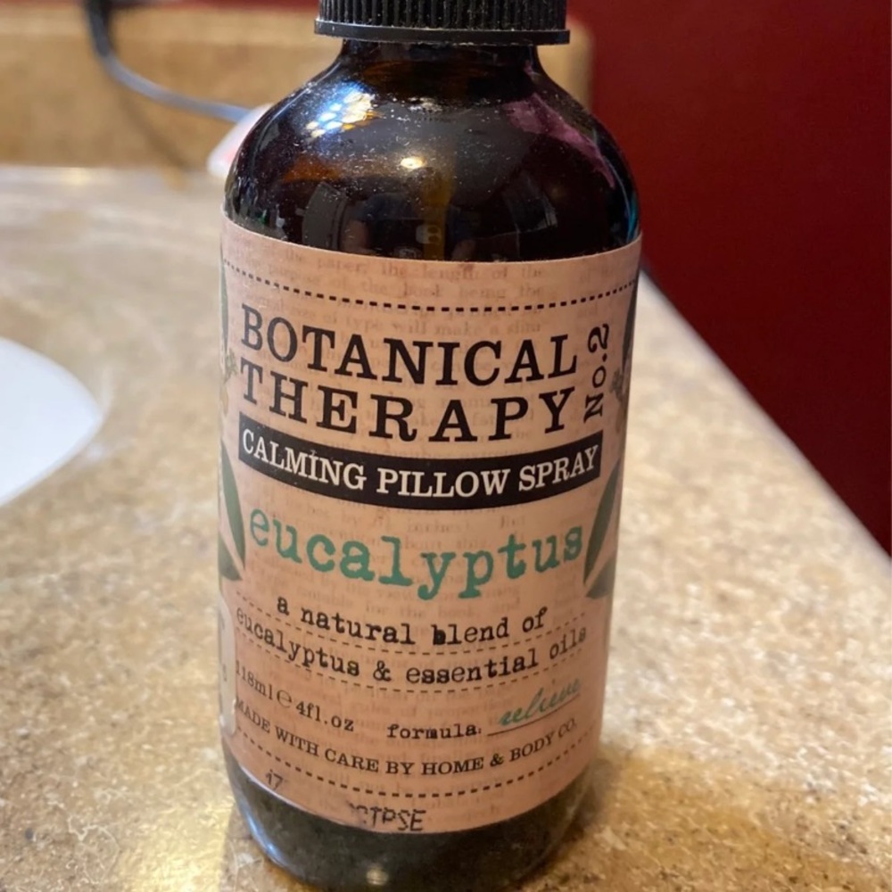 Botanical therapy eucalyptus spray